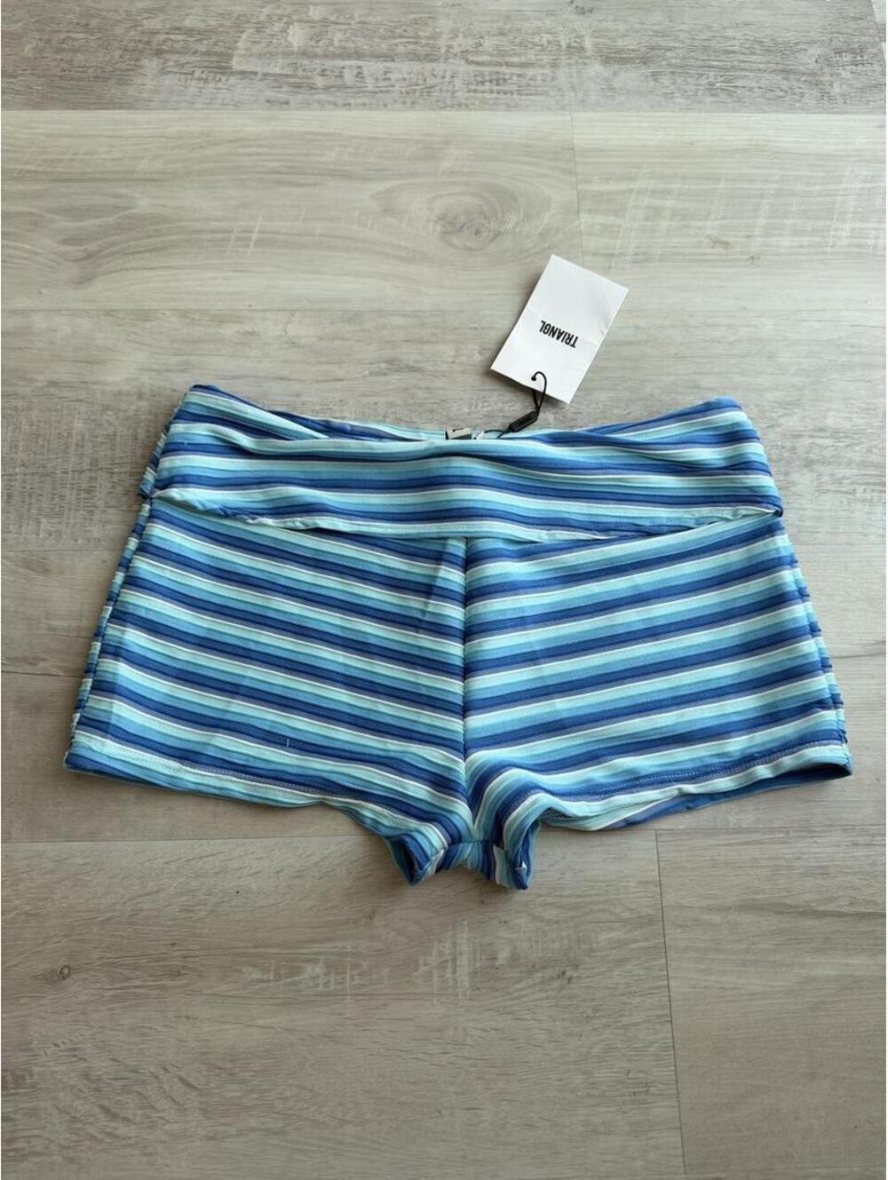 Triangl Women's Blue and Multi Shorts